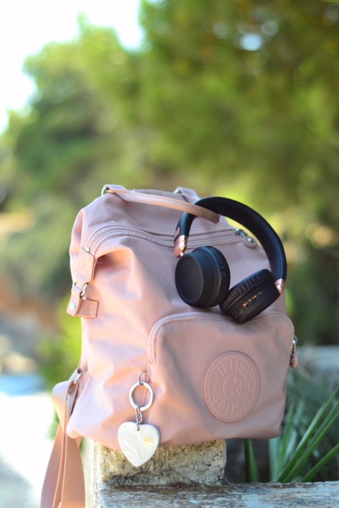 kipling-backpack-styling-guide