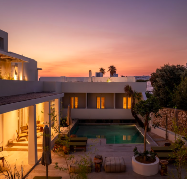meros-paros-hotel-naoussa