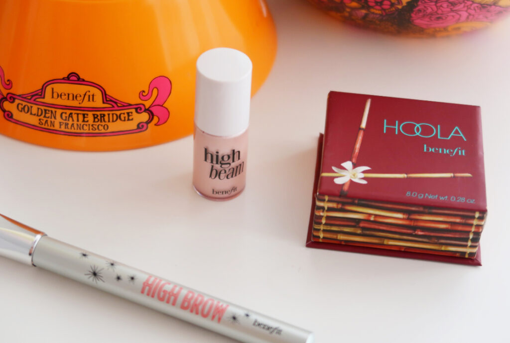 benefit-cosmetics-high-beam-hoola-bronzer