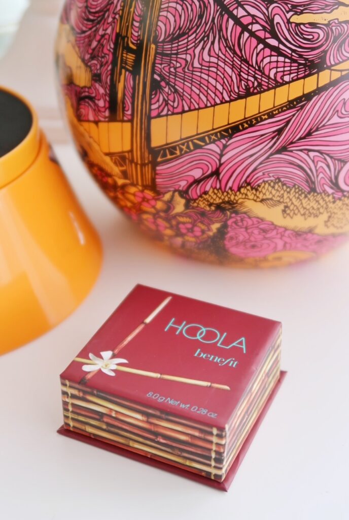 benefit-cosmetics-hoola-bronzer